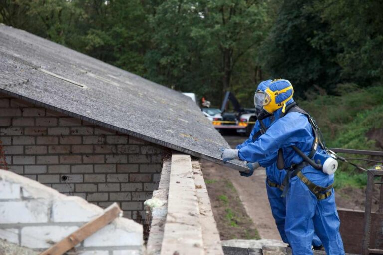professional team removing asbestos from a roof in Brisbane